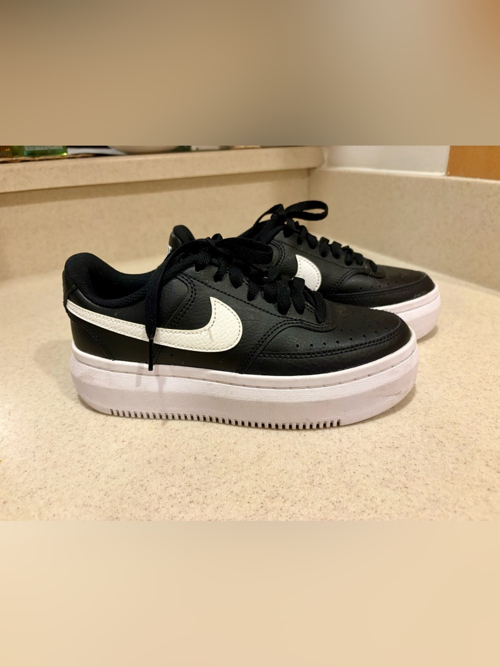 Women’s Black and White Sneakers - Size 6.5